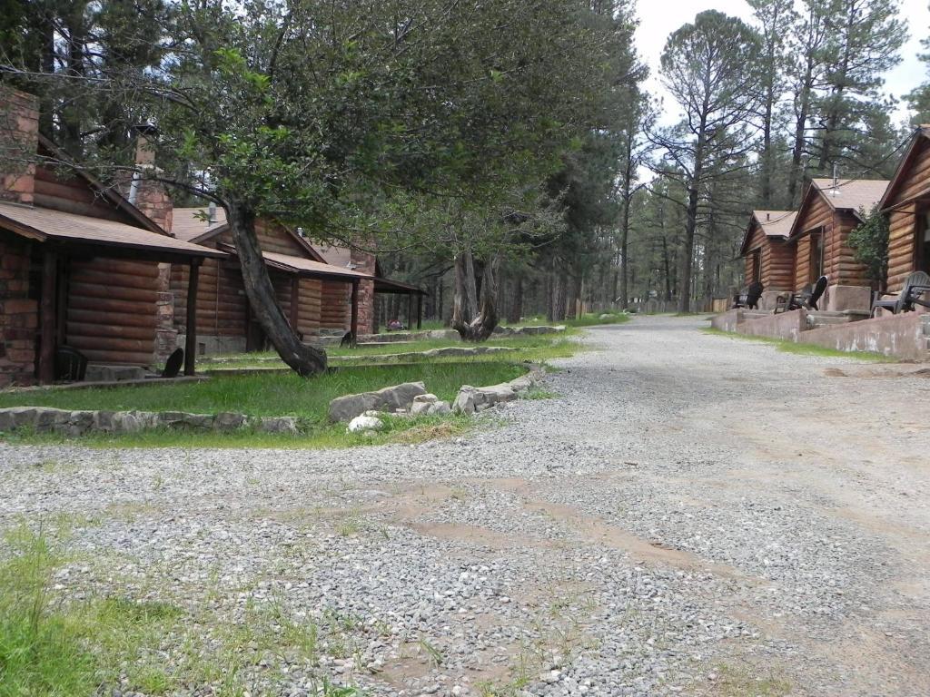 Apache Village Cabins Ruidoso Eksteriør billede