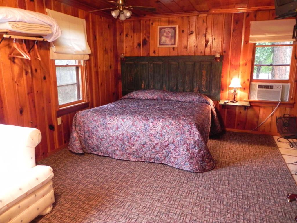 Apache Village Cabins Ruidoso Værelse billede