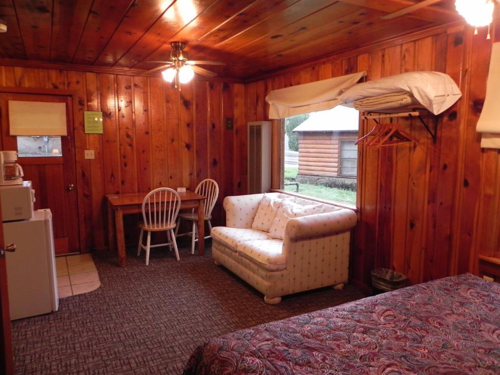 Apache Village Cabins Ruidoso Værelse billede